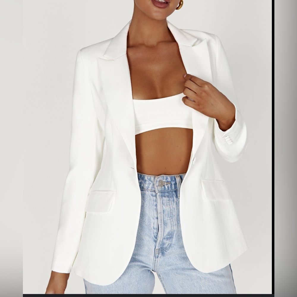 Brand new blazer, never worn